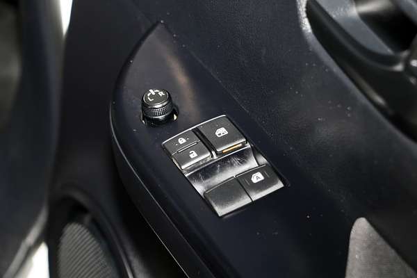 2020 Toyota Hilux Workmate TGN121R Rear Wheel Drive