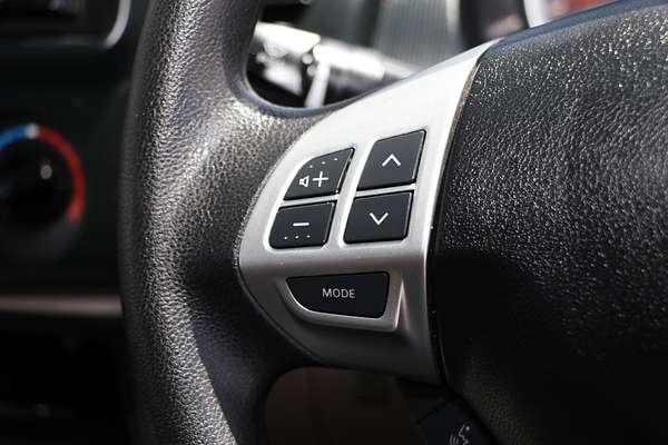 2014 Mitsubishi Triton GLX MN 4X4