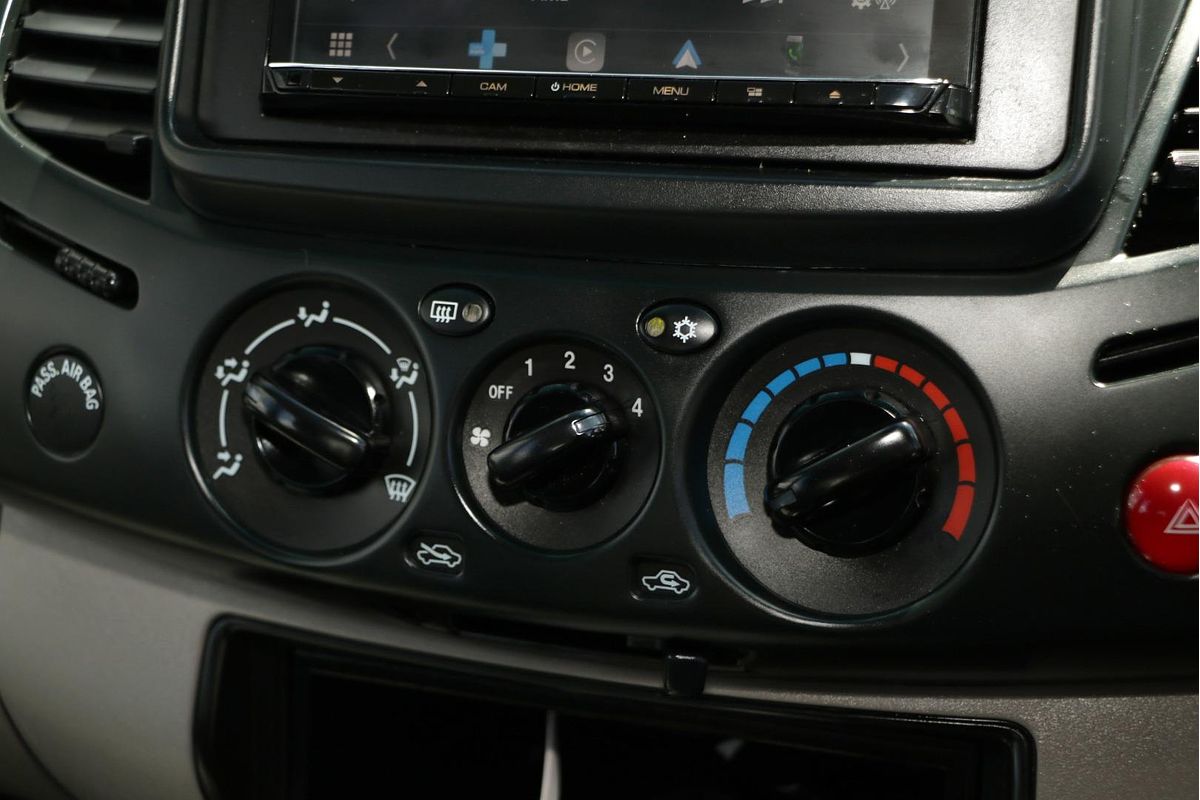 2014 Mitsubishi Triton GLX MN 4X4