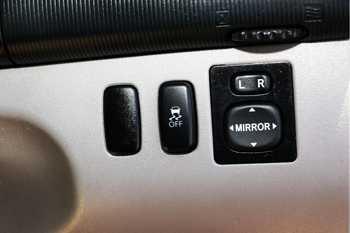 2014 Mitsubishi Triton GLX MN 4X4