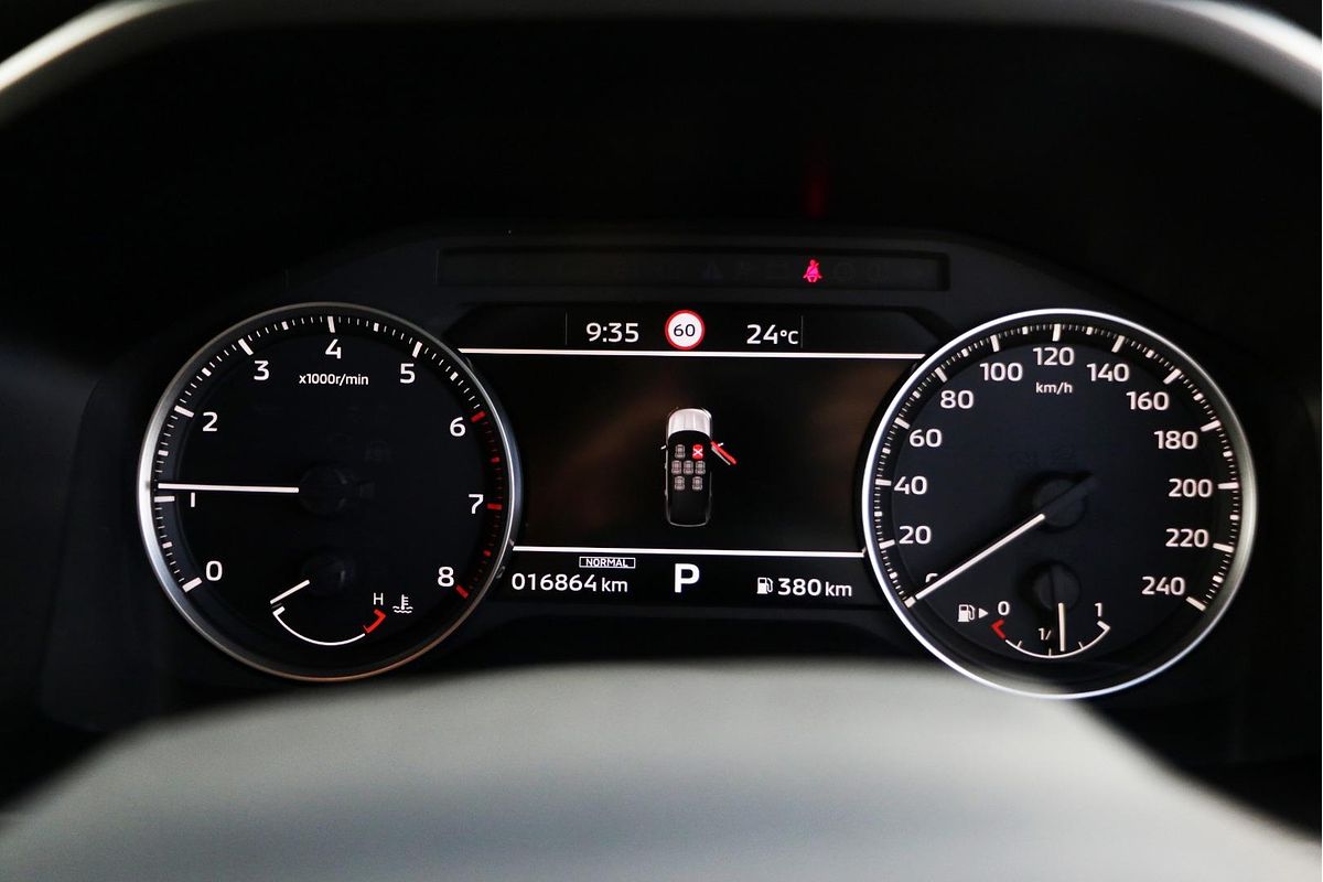 2024 Mitsubishi Outlander LS ZM