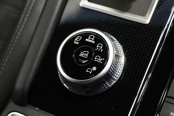 2024 Mitsubishi Outlander LS ZM