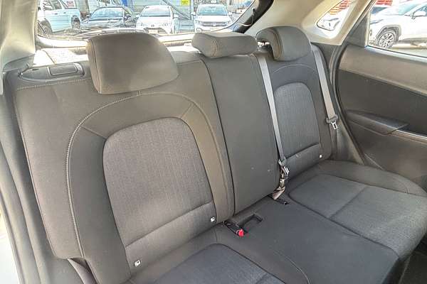 2021 Hyundai Kona ACTIVE (FWD) OS.V4 MY21
