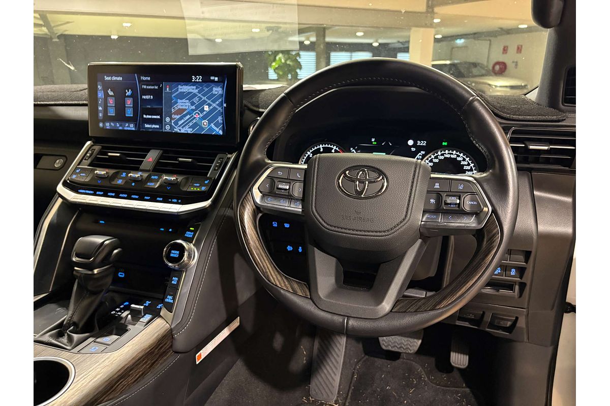 2022 Toyota Landcruiser VX FJA300R