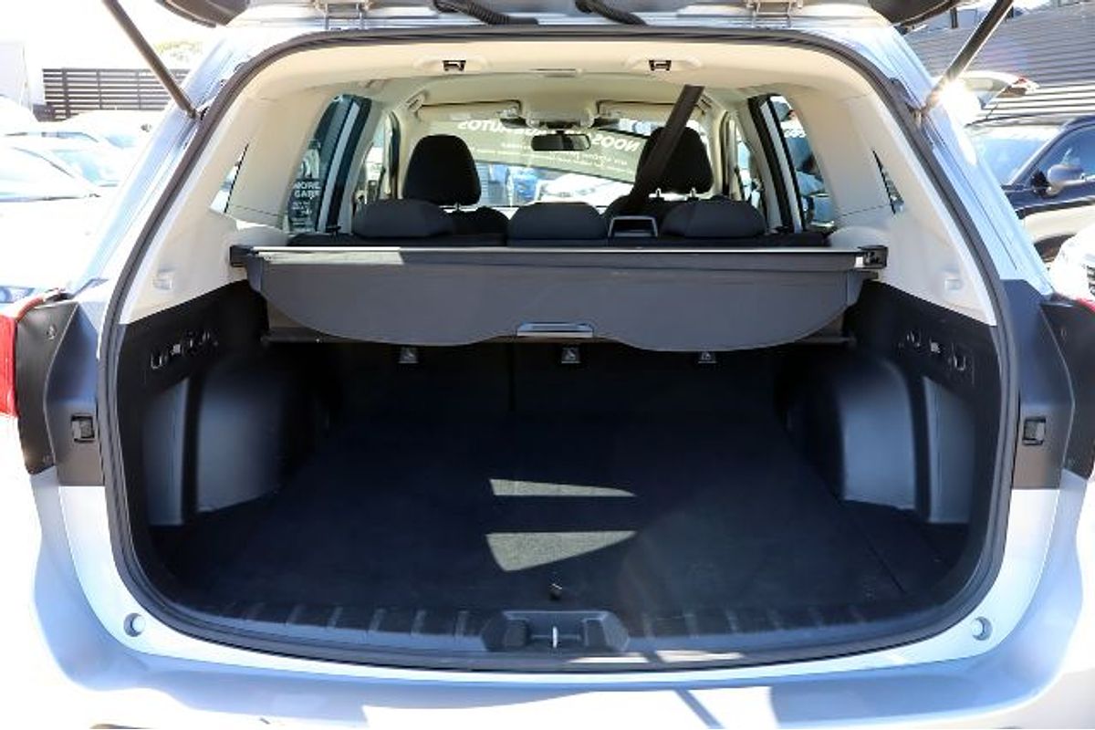 2023 Subaru Forester 2.5i S5