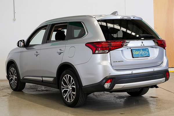 2016 Mitsubishi Outlander LS Safety Pack ZK