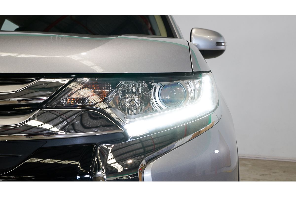 2016 Mitsubishi Outlander LS Safety Pack ZK