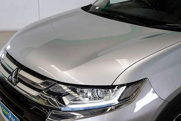 2016 Mitsubishi Outlander LS Safety Pack ZK