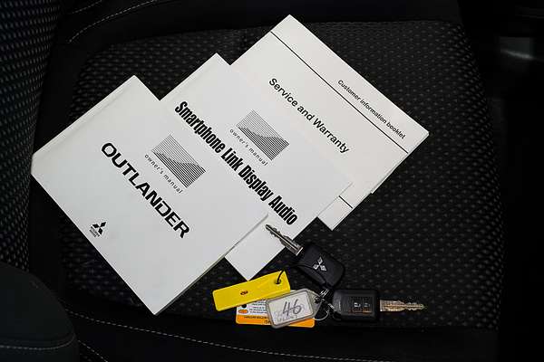 2016 Mitsubishi Outlander LS Safety Pack ZK