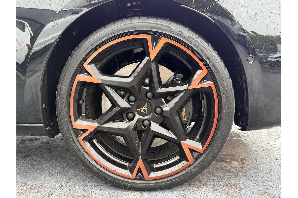 2025 CUPRA Leon VZe KL