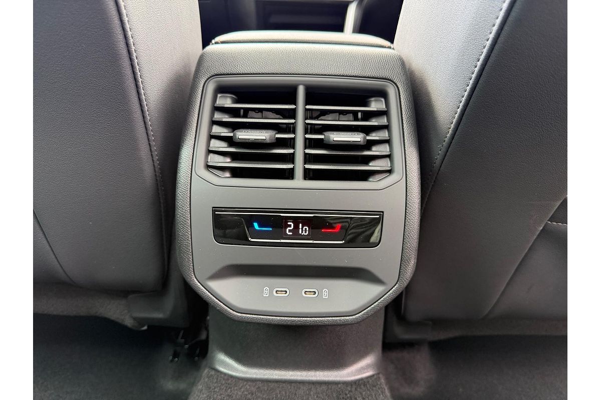 2025 CUPRA Leon VZe KL