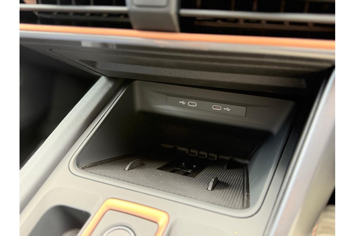 2025 CUPRA Leon VZe KL