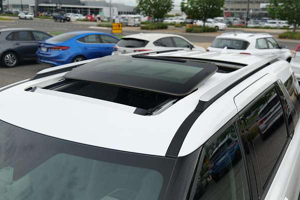 2023 Kia Carnival Special Edition KA4