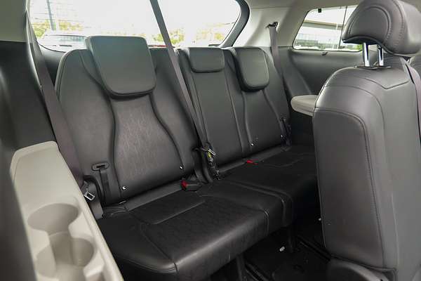 2023 Kia Carnival Special Edition KA4