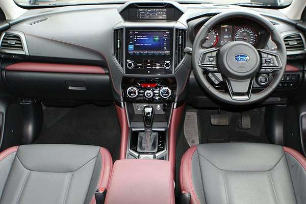 2025 Subaru Forester STI Sport S5