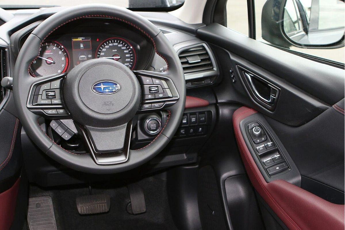 2025 Subaru Forester STI Sport S5