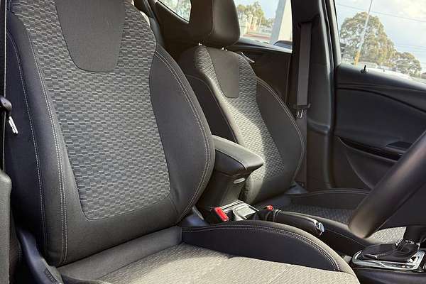 2019 Holden Astra R BK