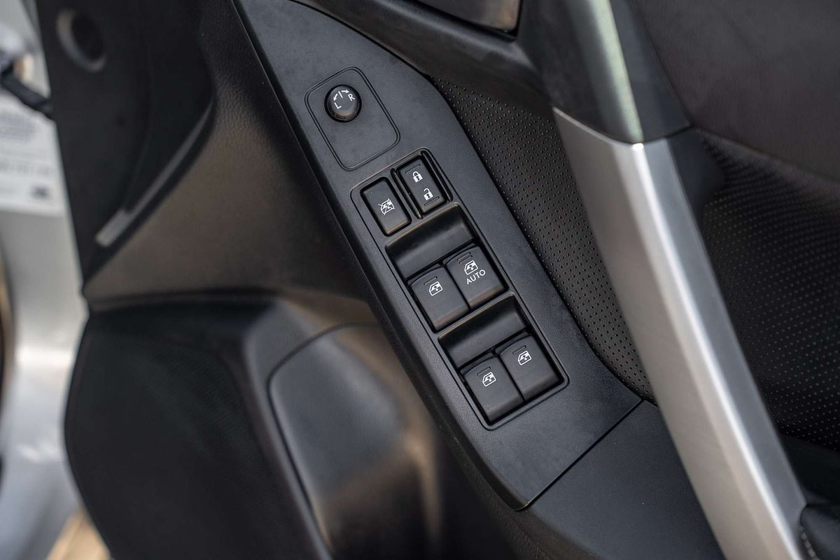 2015 Subaru Forester 2.5i-L S4