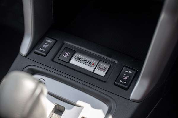 2015 Subaru Forester 2.5i-L S4