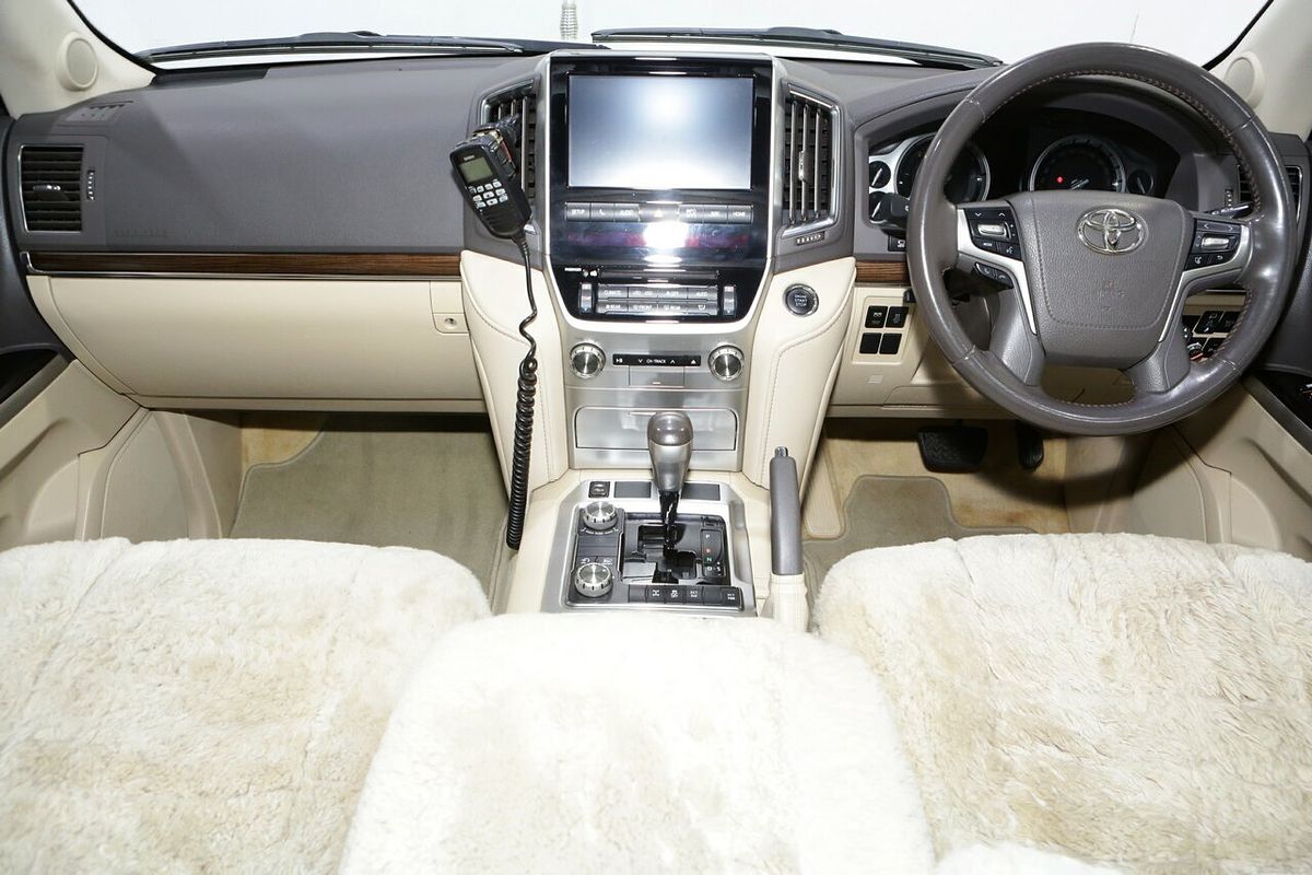 2020 Toyota Landcruiser VX VDJ200R