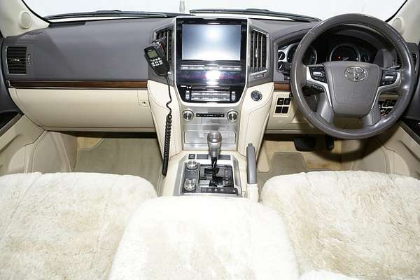 2020 Toyota Landcruiser VX VDJ200R