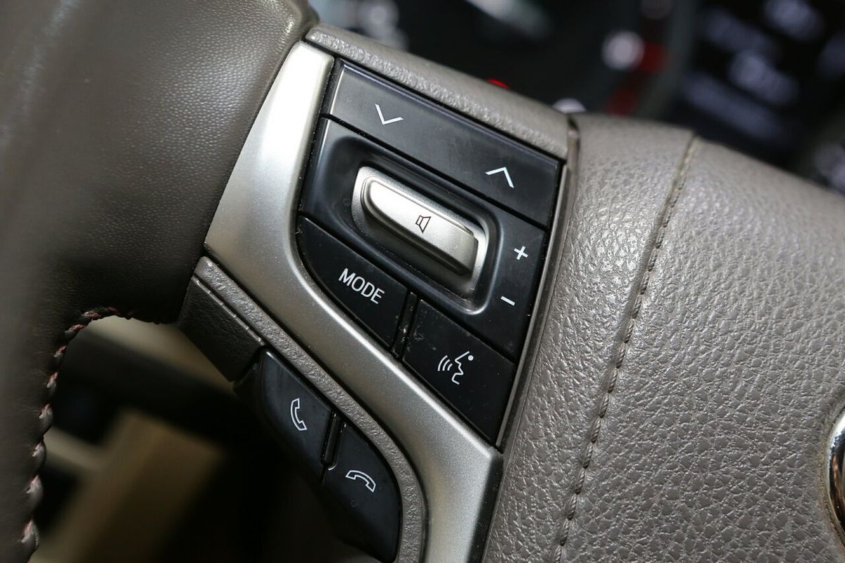 2020 Toyota Landcruiser VX VDJ200R