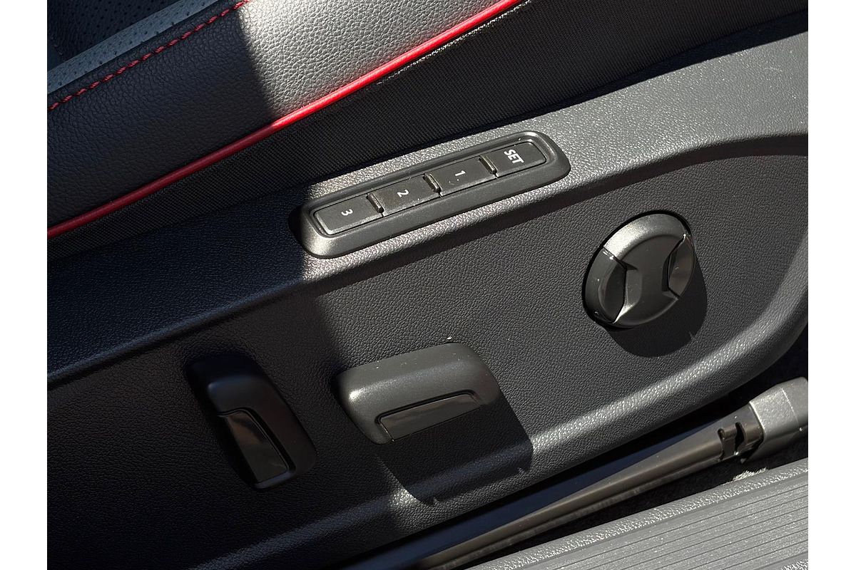 2024 Volkswagen Golf GTi MARK 8 CD MY24