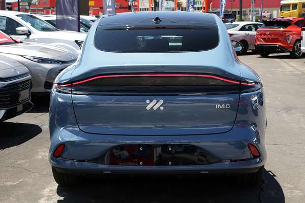 2025 MG IM6 Premium S12L