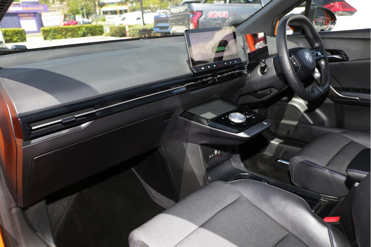 2024 MG MG4 Essence 64 MEH32