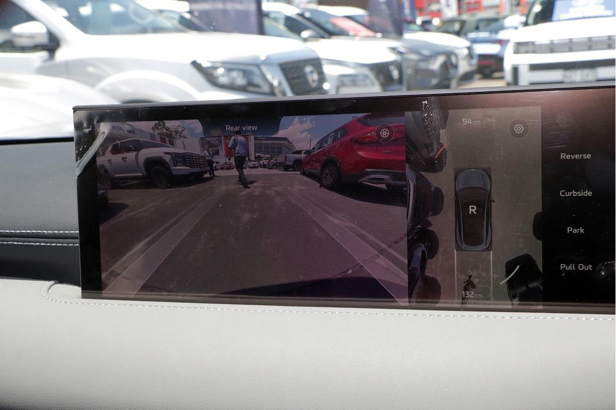 2025 MG IM6 Premium S12L