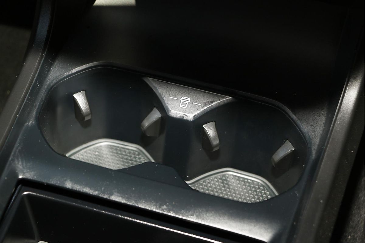 2024 MG MG4 Essence 64 MEH32