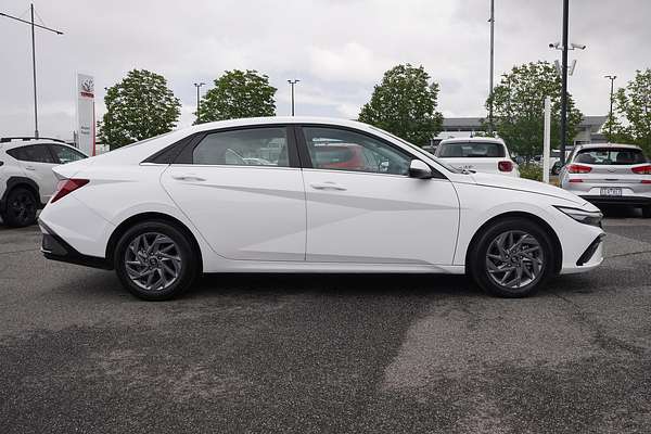 2024 Hyundai i30 Hybrid CN7.V2