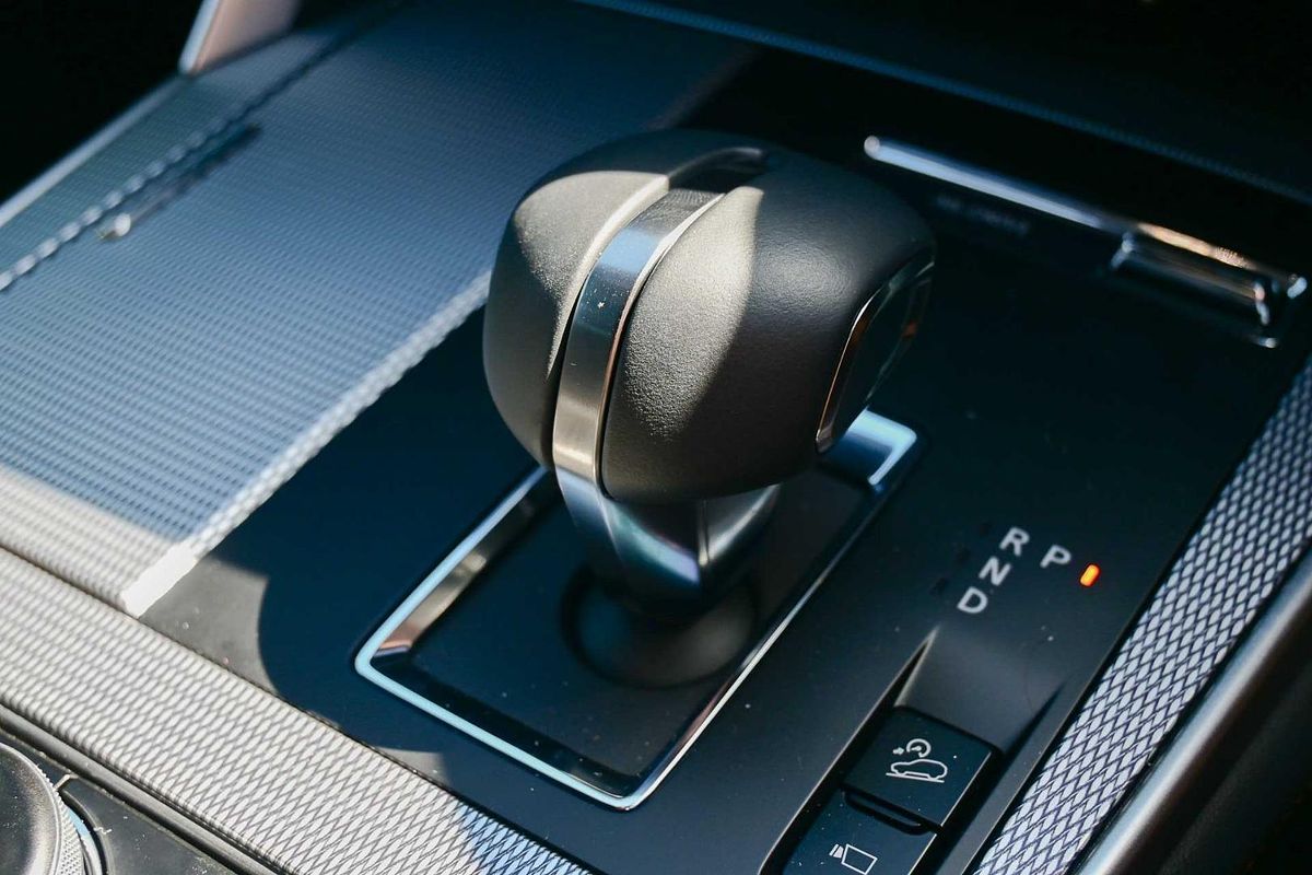 2025 Mazda CX-90 D50e Azami KK