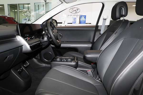 2025 Hyundai IONIQ 5 DYNAMIQ NE.V5