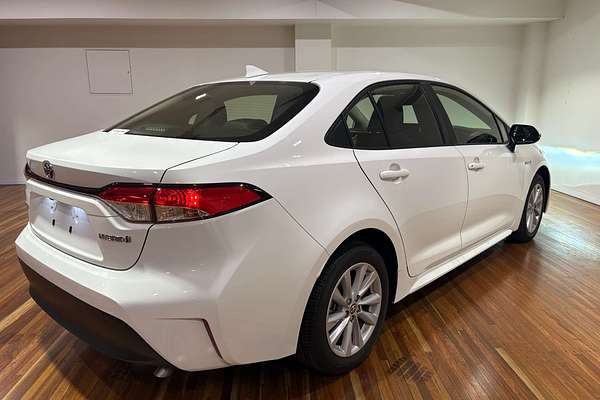 2024 Toyota Corolla Ascent Sport Hybrid ZWE219R