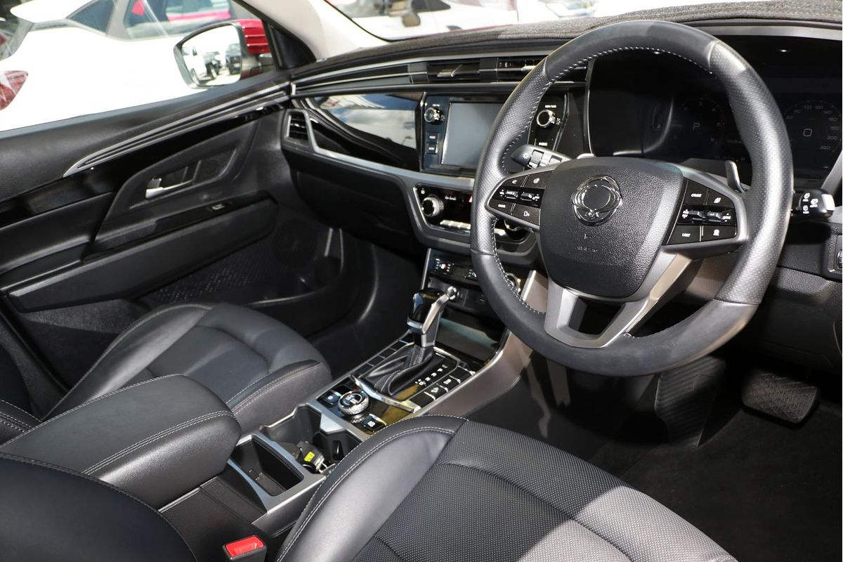 2020 SsangYong Korando Ultimate C300