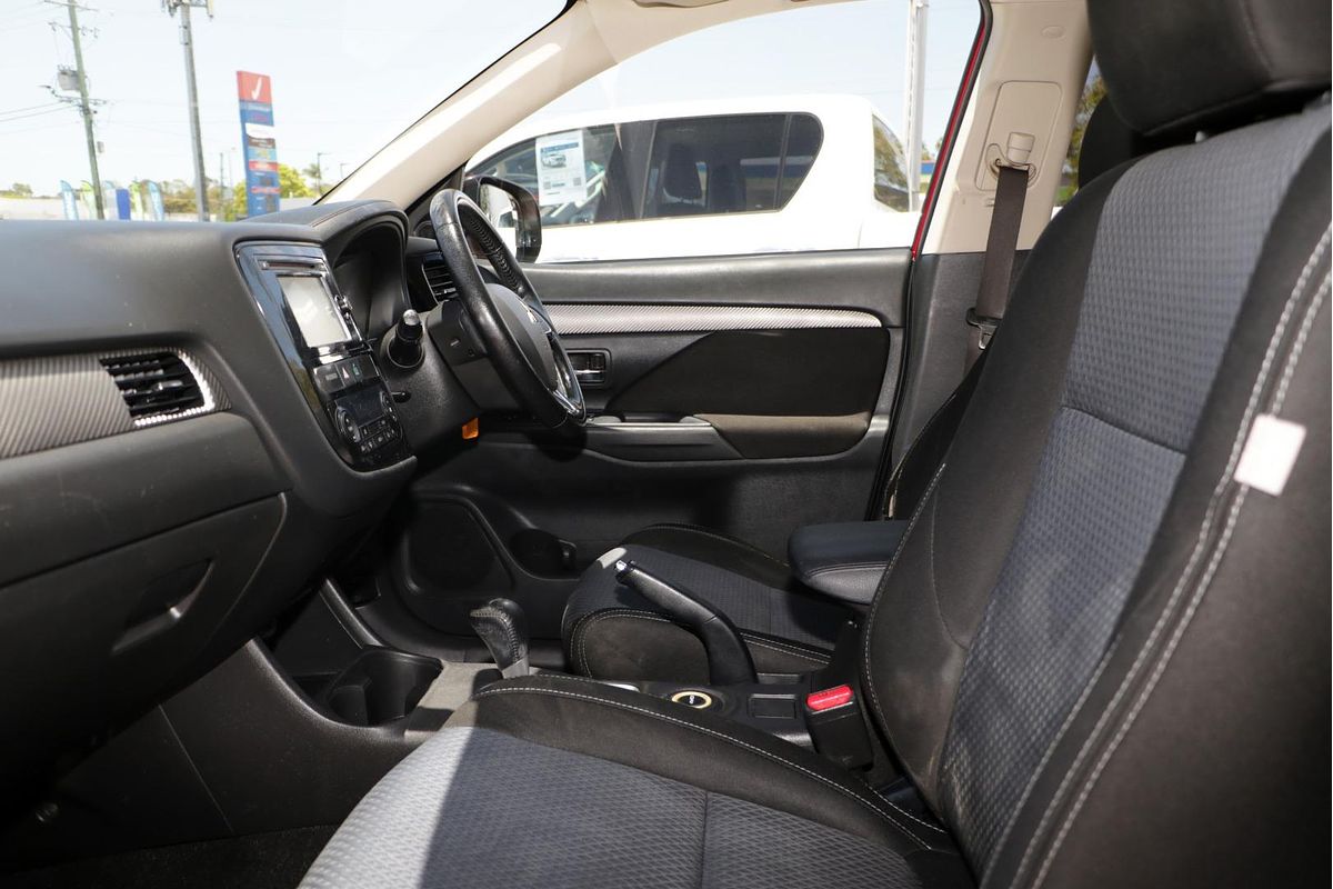 2015 Mitsubishi Outlander LS ZK