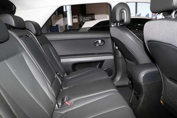 2025 Hyundai IONIQ 5 DYNAMIQ NE.V5