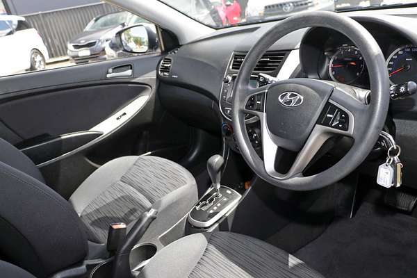 2016 Hyundai Accent Active RB4