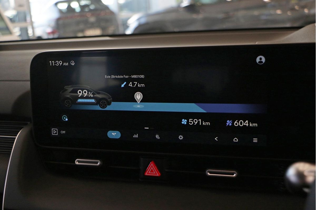 2025 Hyundai IONIQ 5 DYNAMIQ NE.V5