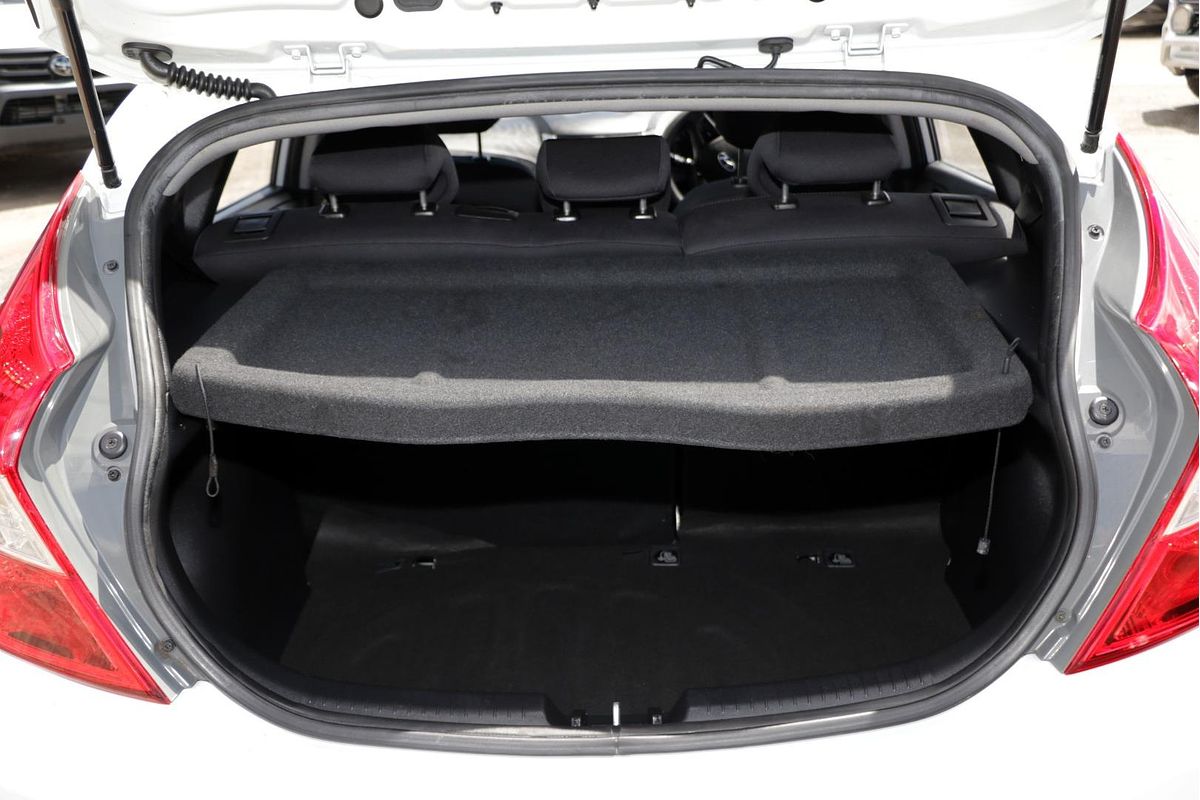 2016 Hyundai Accent Active RB4