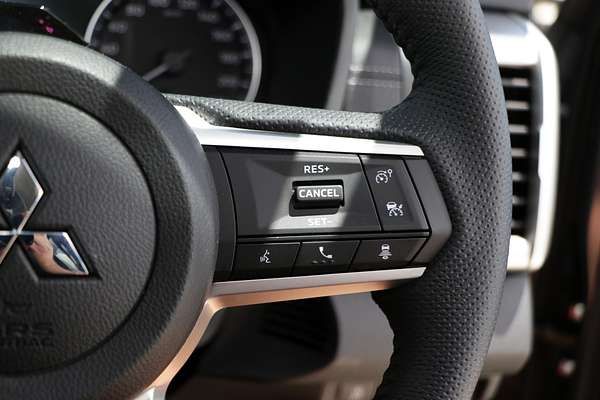 2025 Mitsubishi Triton GLS MV 4X4