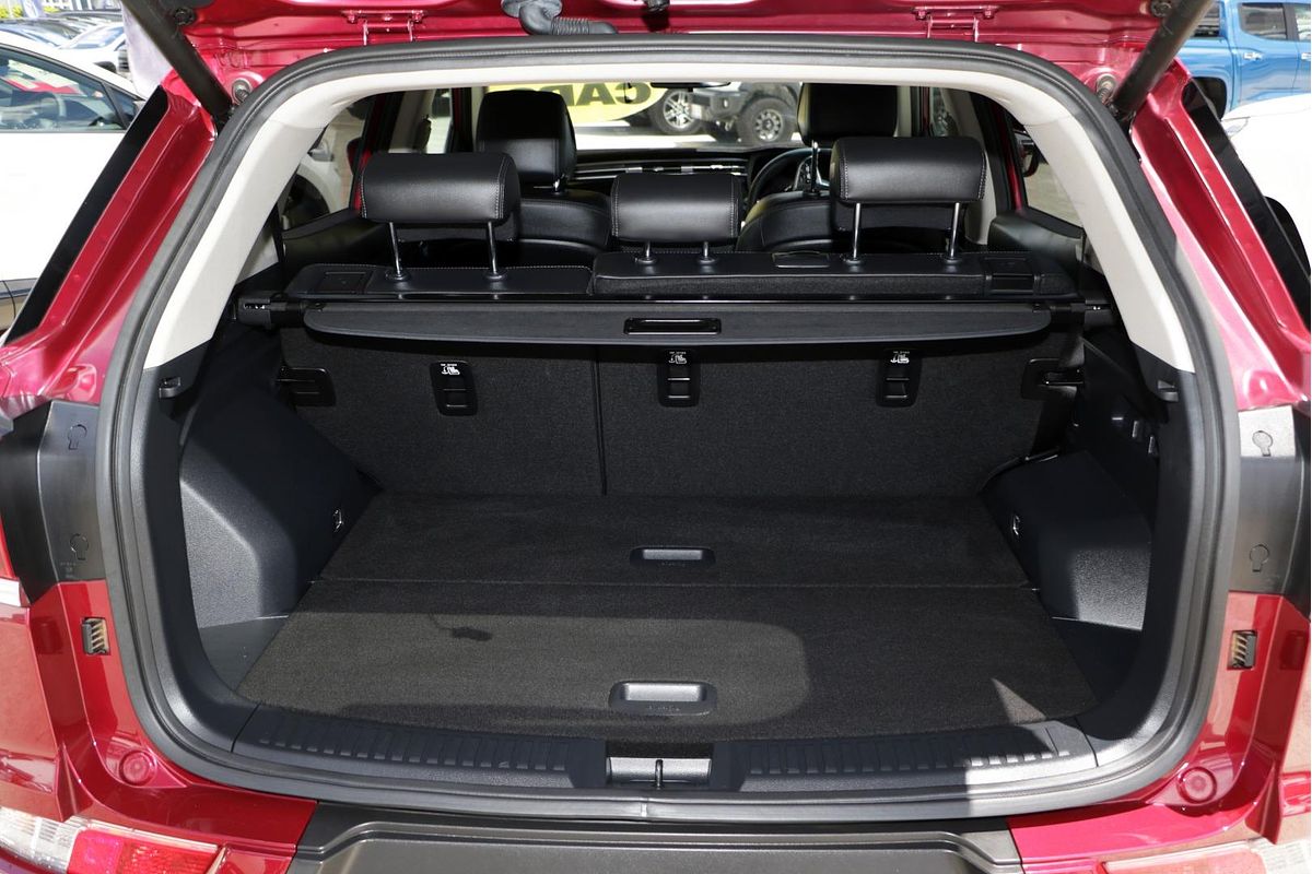 2020 SsangYong Korando Ultimate C300