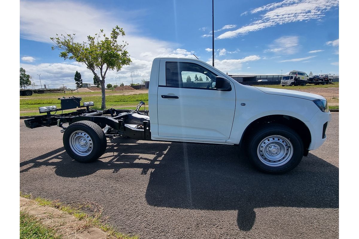 2025 Isuzu D-MAX SX High Ride Rear Wheel Drive