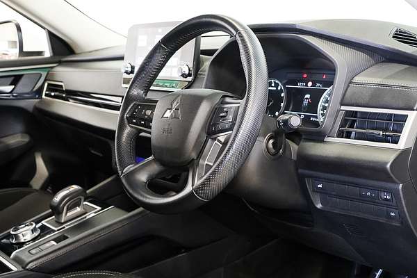 2021 Mitsubishi Outlander LS ZM