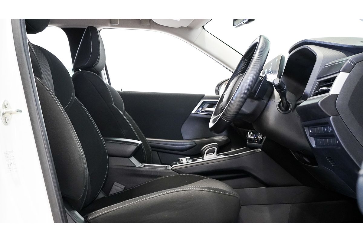 2021 Mitsubishi Outlander LS ZM