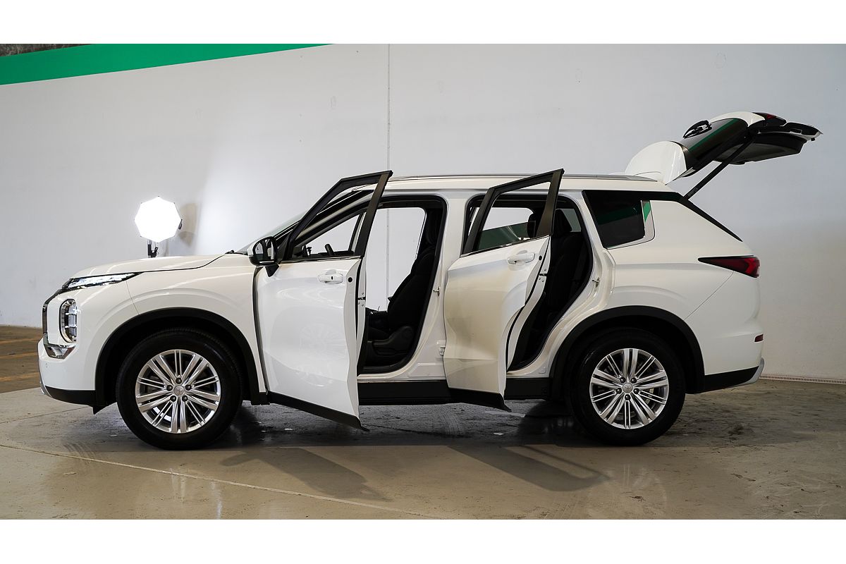 2021 Mitsubishi Outlander LS ZM