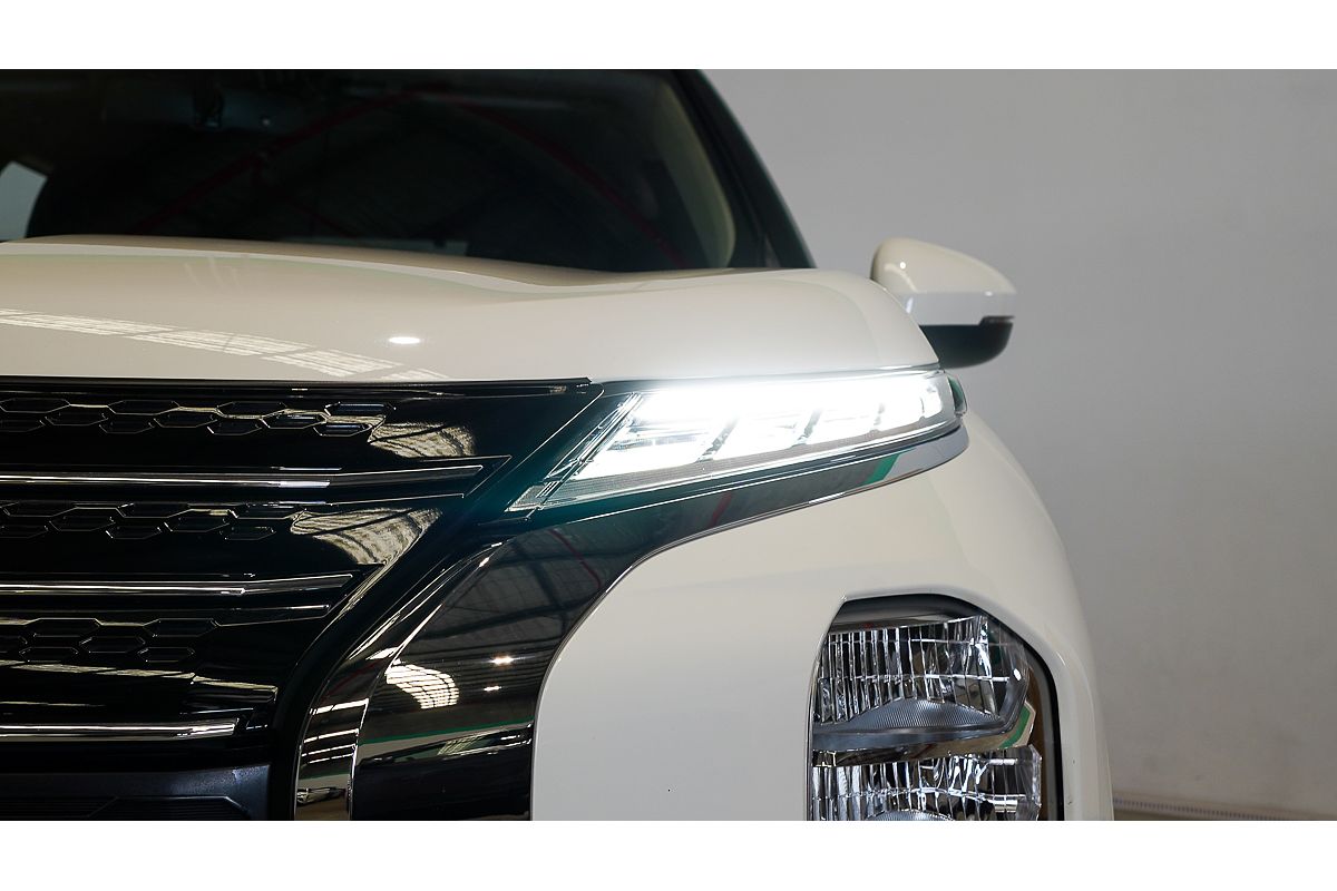 2021 Mitsubishi Outlander LS ZM