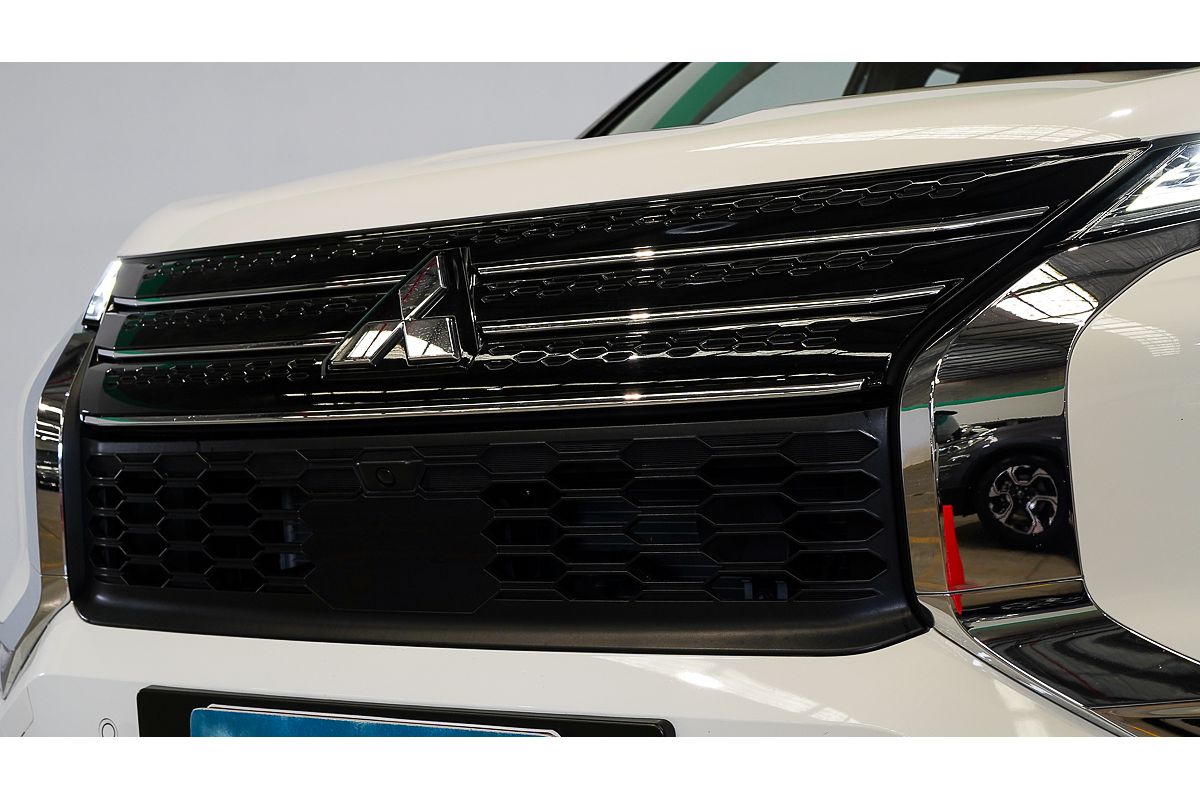 2021 Mitsubishi Outlander LS ZM