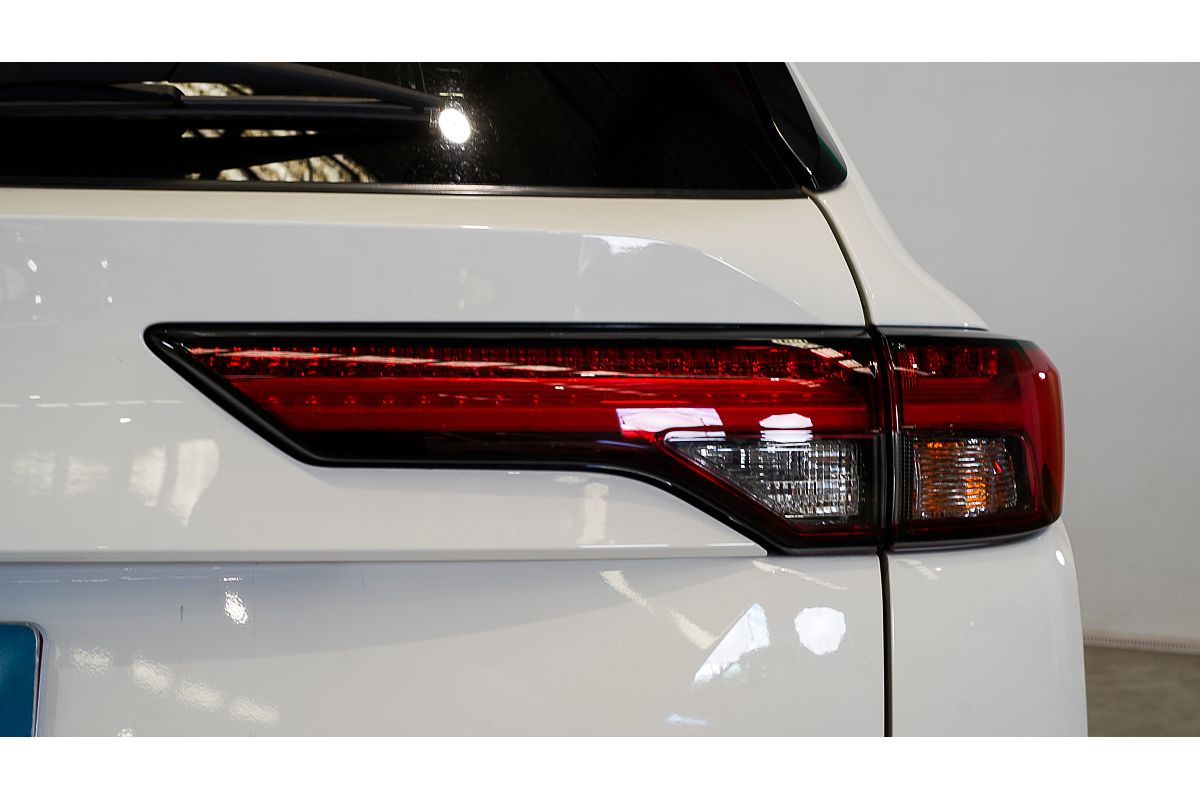2021 Mitsubishi Outlander LS ZM